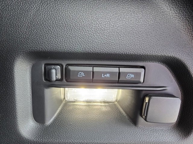 Used 2025 Ford Explorer ST w/ Sun And Sound Package image 18