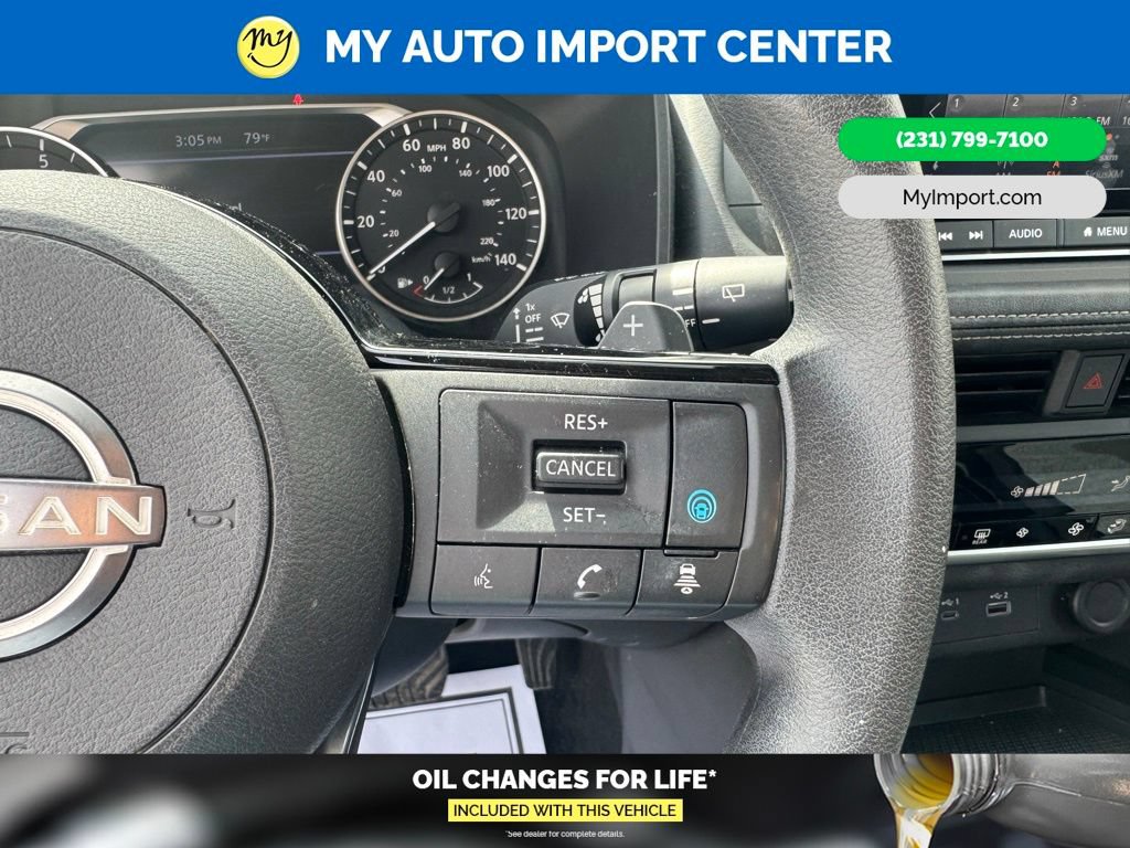 Used 2023 Nissan Rogue SV AWD/4WD image 17