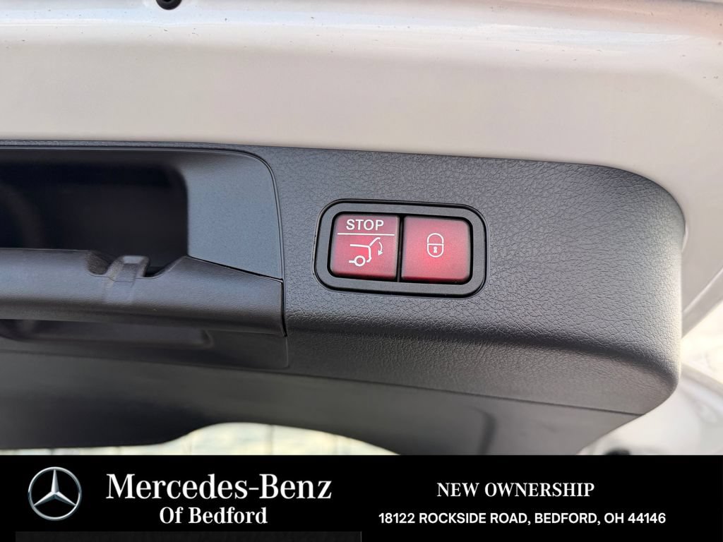 New 2026 Mercedes-Benz GLB 250 4MATIC image 25
