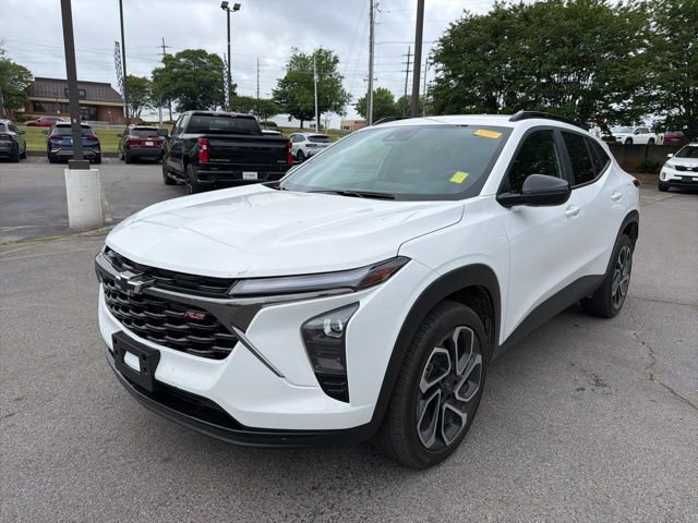 Used 2025 Chevrolet Trax RS w/ Driver Confidence Package FWD image 8