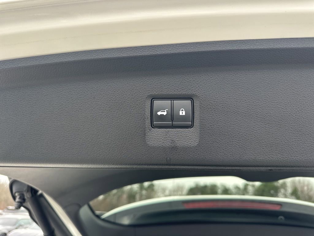 Used 2023 INFINITI QX60 Luxe image 27