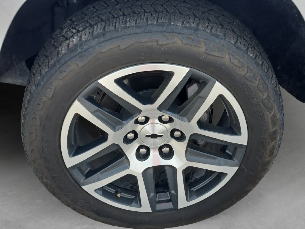 Used 2024 Chevrolet Colorado Z71 w/ Z71 Convenience Package 2 AWD/4WD image 9