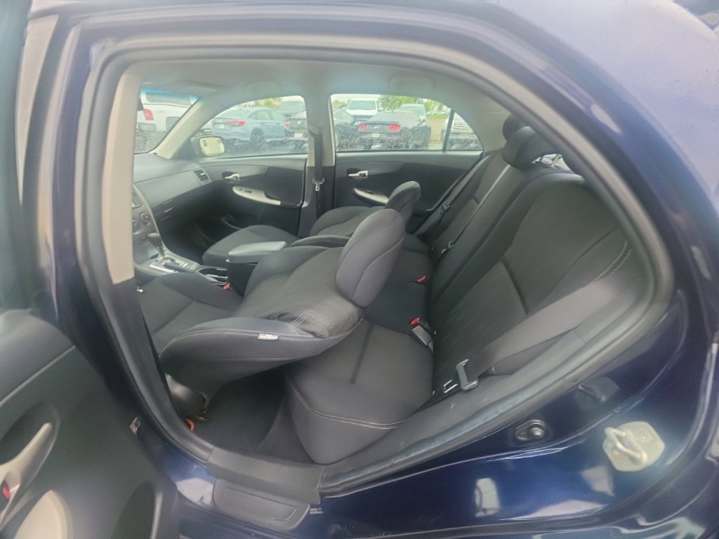 Used 2013 Toyota Corolla S FWD image 23