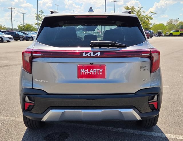 Used 2024 Kia Seltos SX AWD/4WD image 7