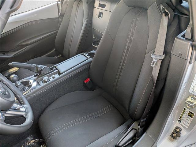 New 2026 MAZDA MX-5 Miata Club w/ Interior Package RWD image 12