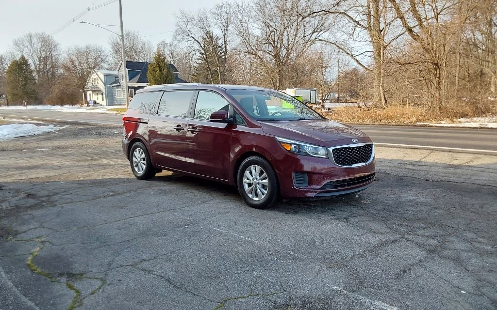 Used 2016 Kia Sedona LX w/ LX Convenience Package image 4