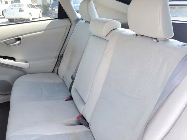 Used 2013 Toyota Prius One image 13