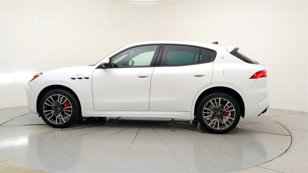 New 2024 Maserati Grecale GT image 13