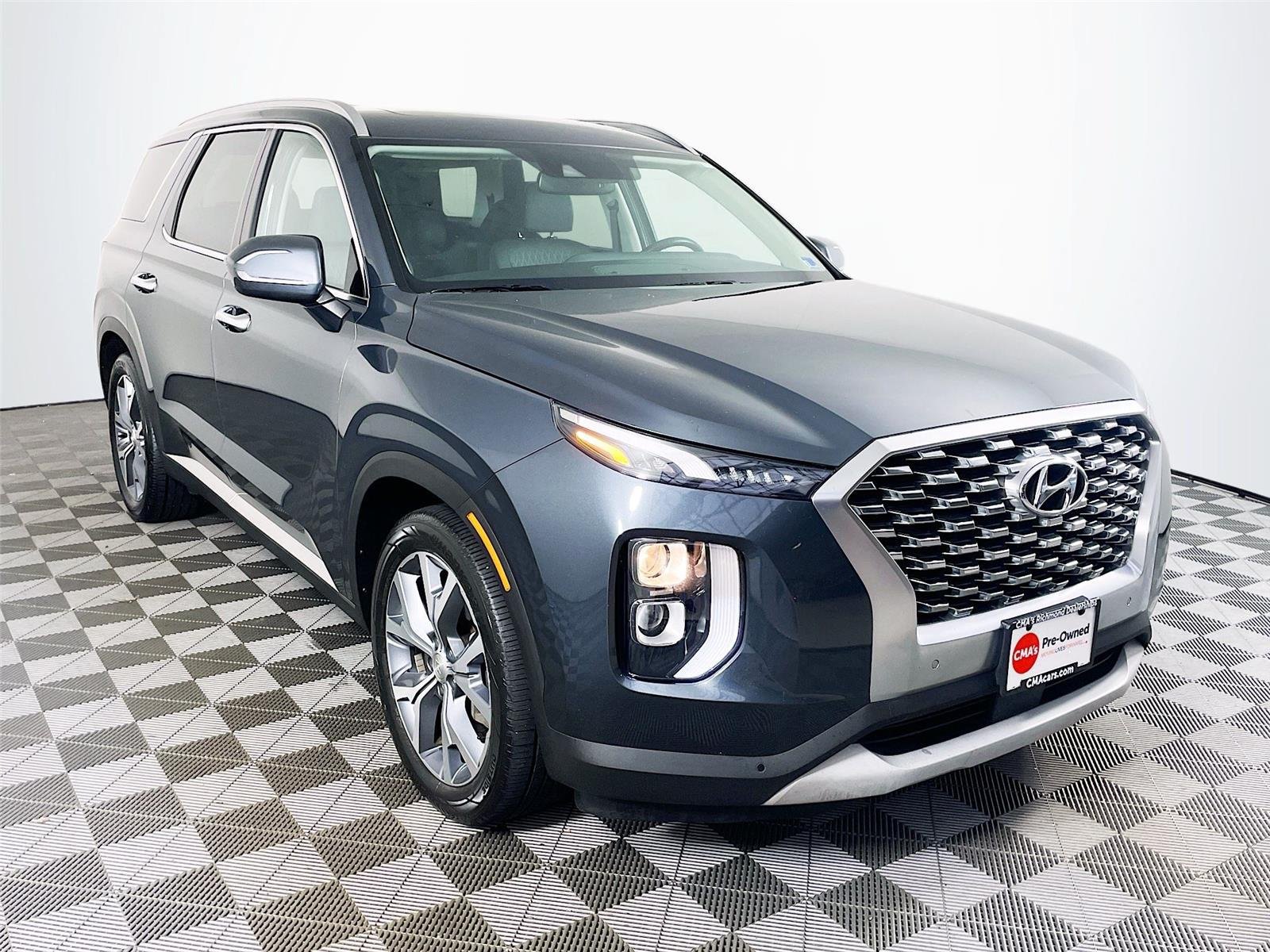 Used 2020 Hyundai Palisade SEL FWD image 1