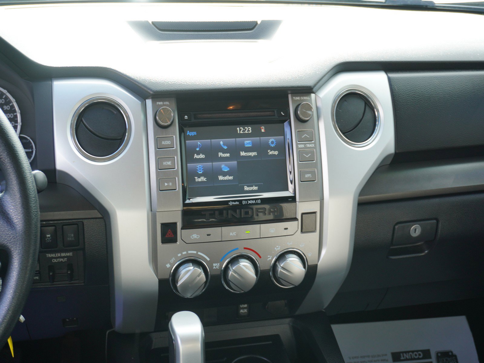 Used 2017 Toyota Tundra SR5 image 19