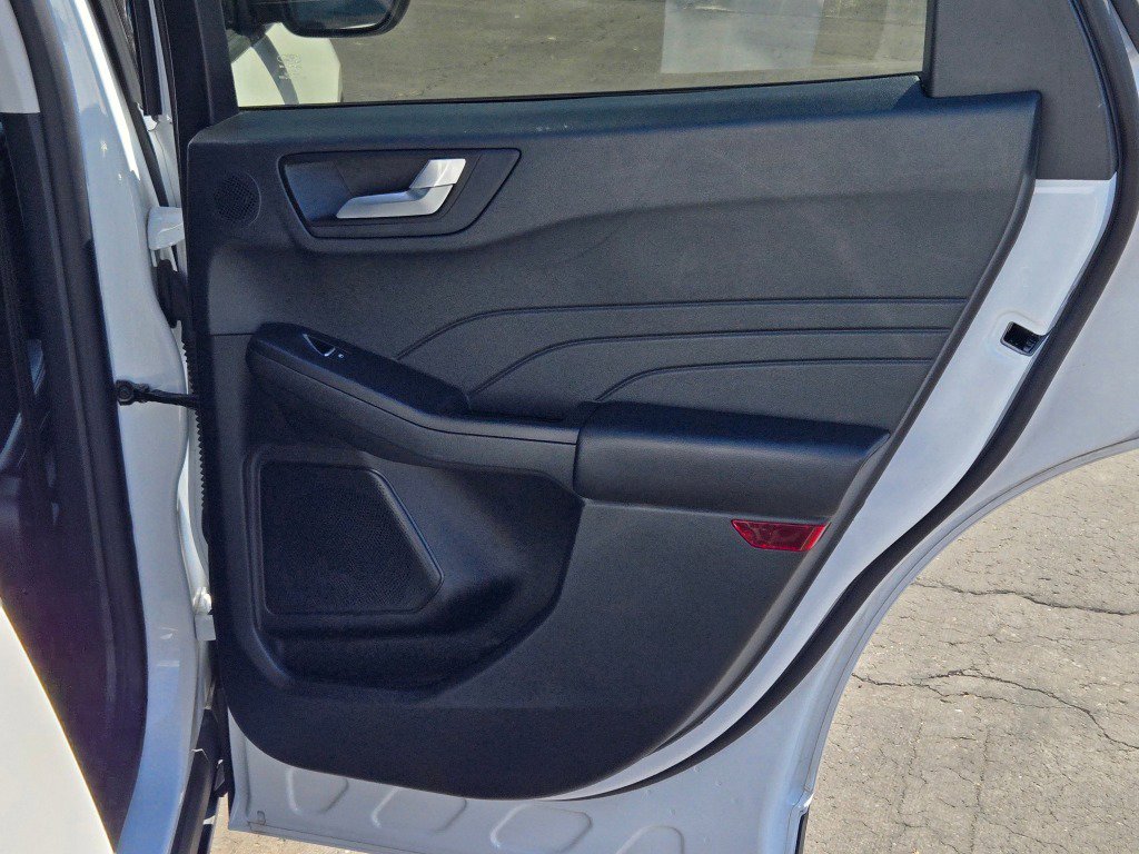 Used 2022 Ford Escape SEL w/ Technology Package image 8