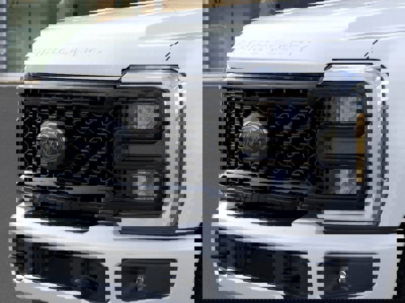 New 2026 Ford F350 Lariat w/ Black Appearance Package image 17