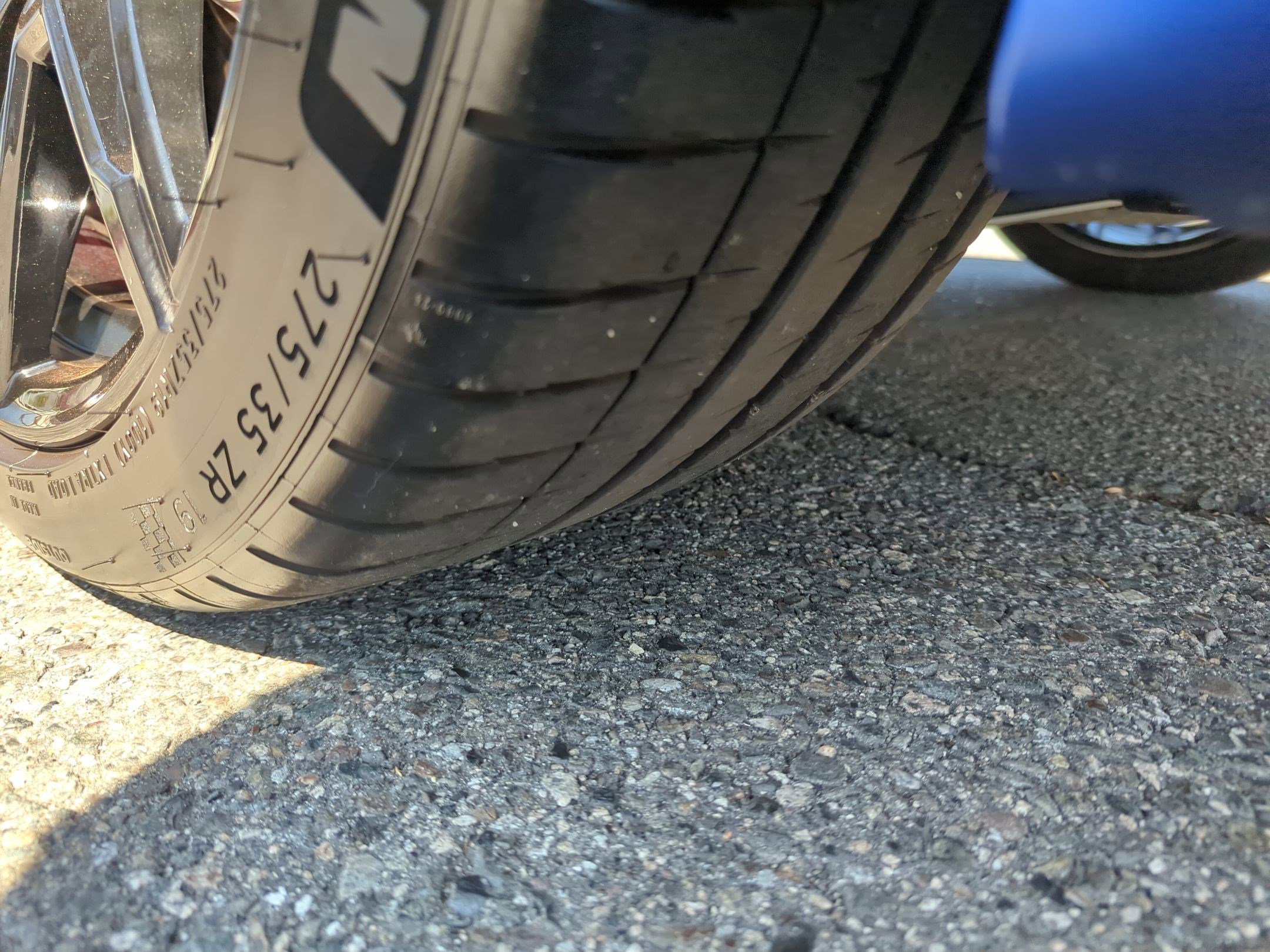 Used 2024 BMW M2 w/ Lighting Package image 12