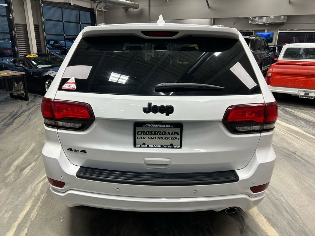 Used 2019 Jeep Grand Cherokee Altitude image 32