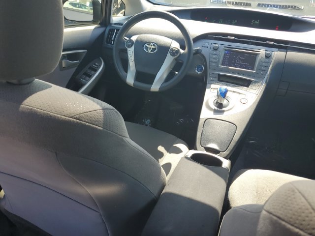 Used 2014 Toyota Prius Three w/ Solar Roof Package FWD image 11