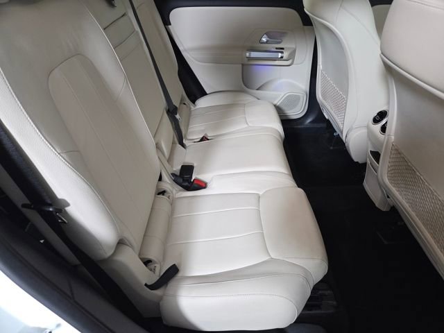 Used 2022 Mercedes-Benz GLB 250 4MATIC image 22