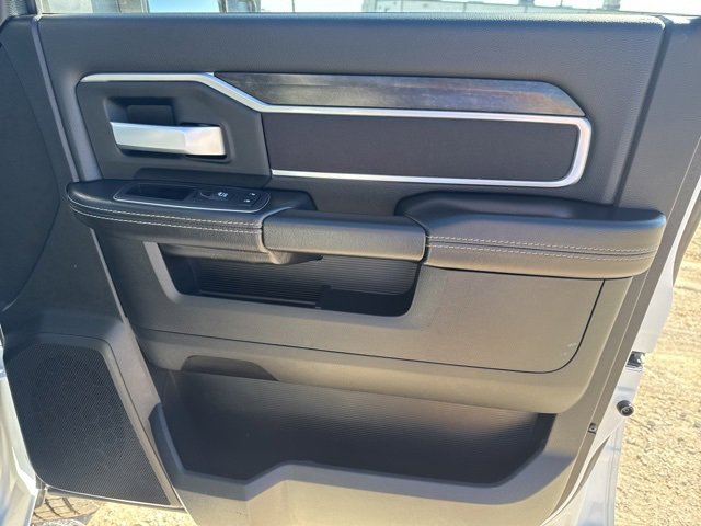 Used 2024 RAM 2500 Big Horn image 23