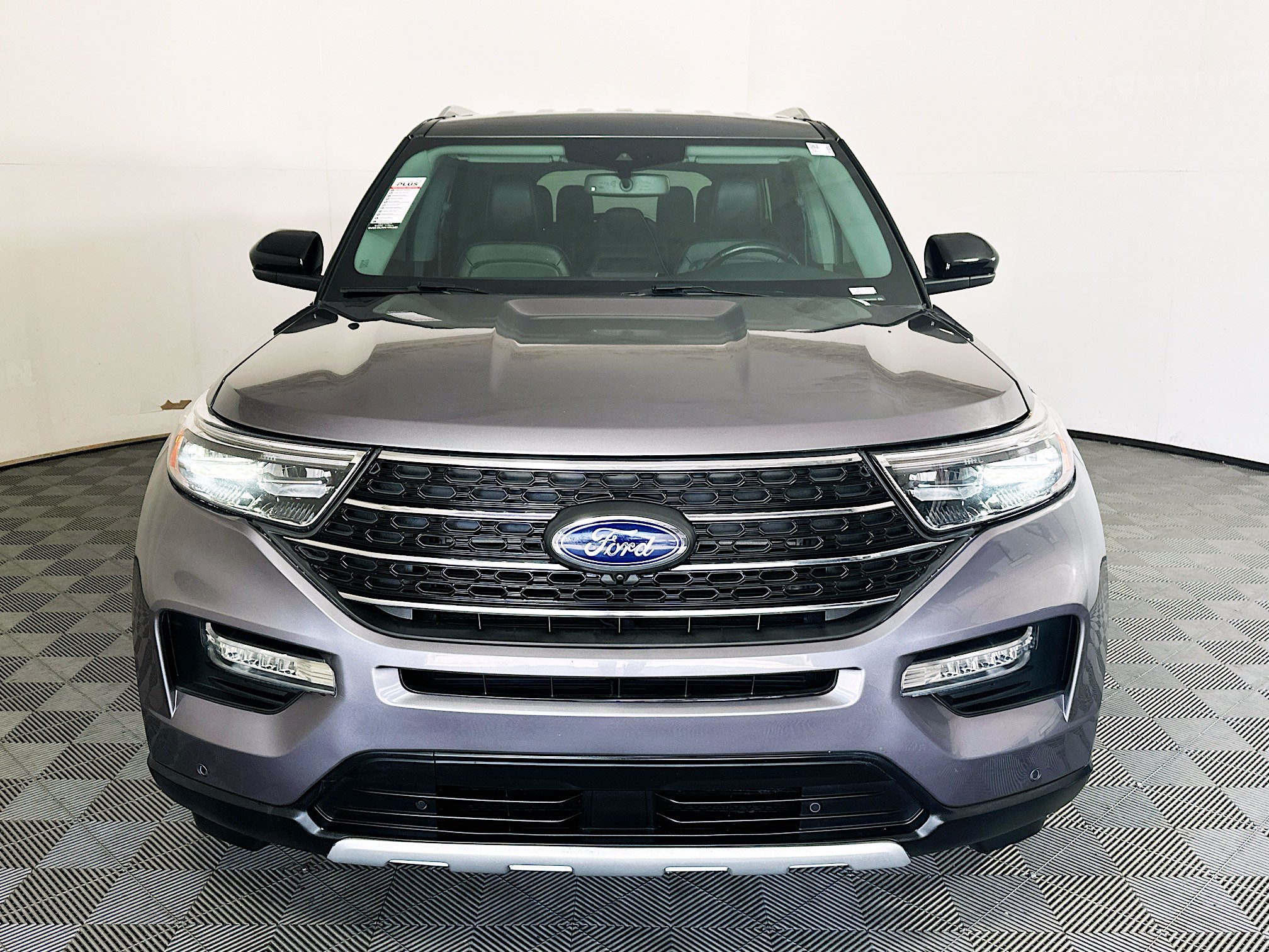 Used 2022 Ford Explorer Limited RWD image 8