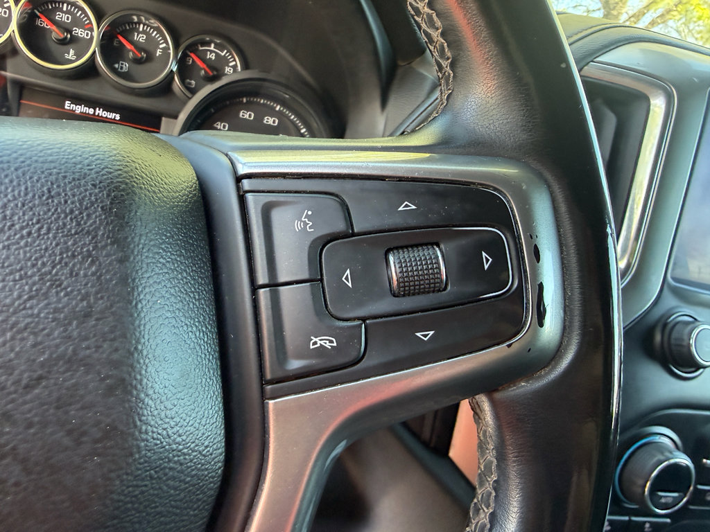 Used 2023 Chevrolet Silverado 2500 LT AWD/4WD image 19