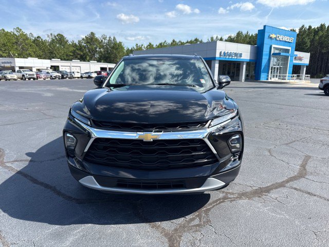 Used 2025 Chevrolet Blazer LT w/ Convenience Package FWD image 8