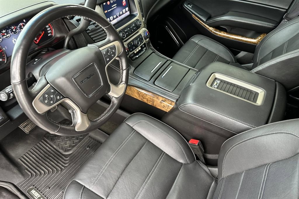 Used 2016 GMC Yukon Denali w/ Open Road Package image 10