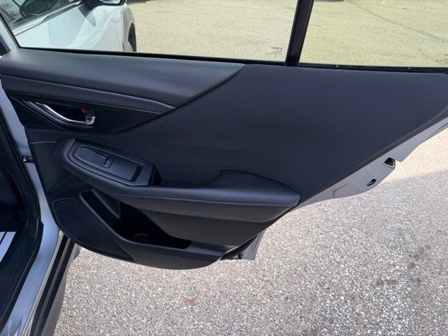 Used 2024 Subaru Outback Premium image 19