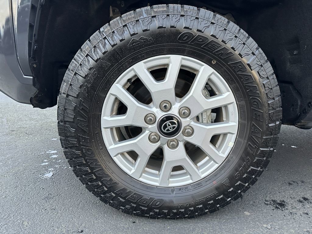 Used 2024 Toyota Tacoma SR5 image 12