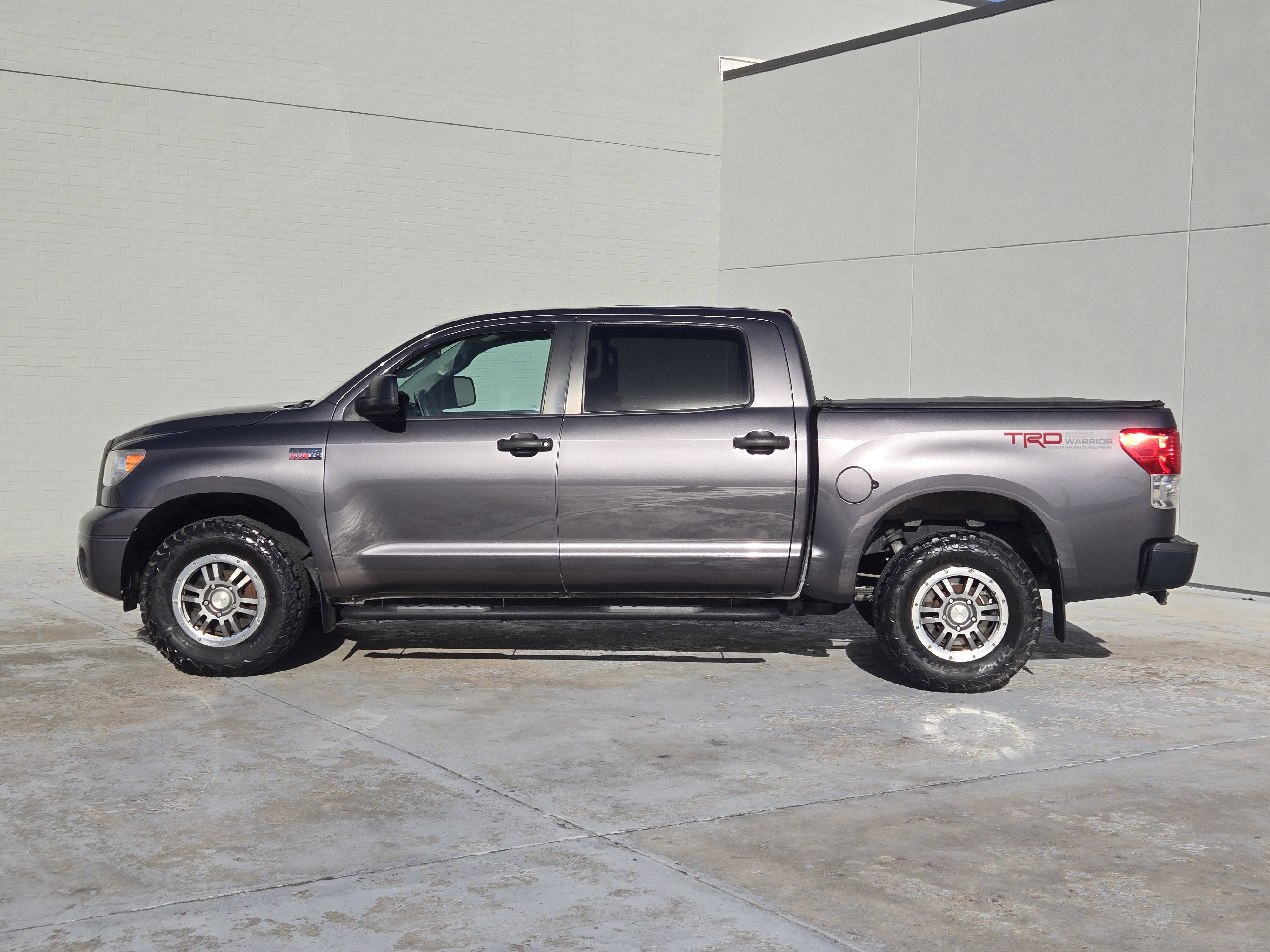 Used 2012 Toyota Tundra CREW 4WD V8 5.7 G image 4