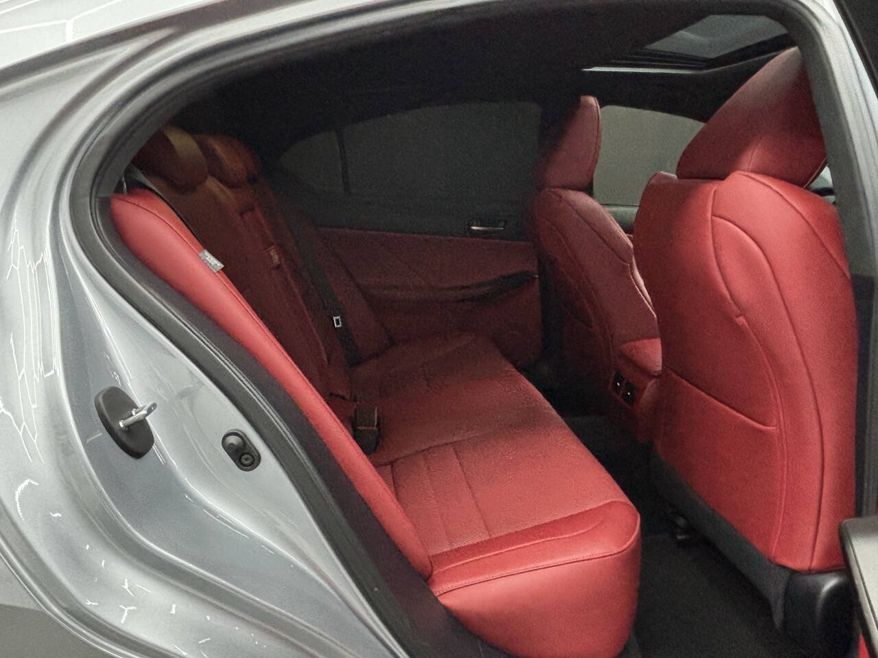 Used 2024 Lexus IS 350 F Sport RWD image 31