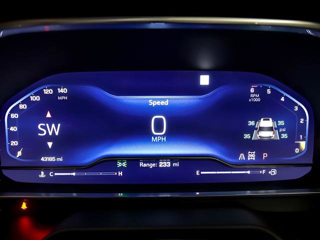 Used 2023 Chevrolet Tahoe High Country w/ Premium Package image 17