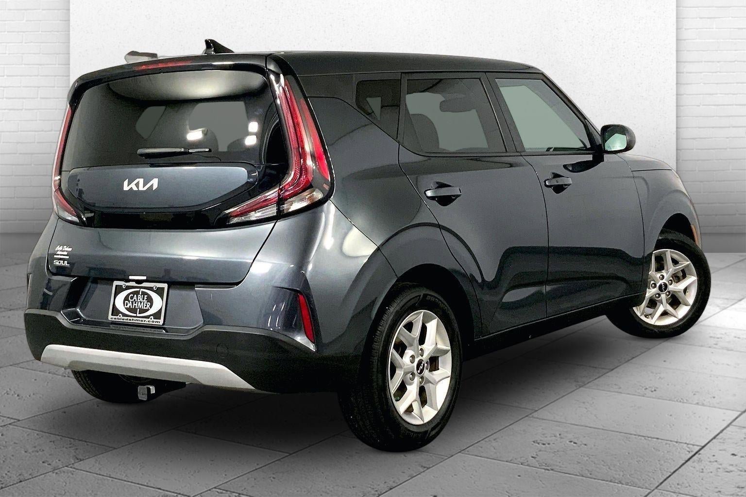 Certified 2023 Kia Soul S FWD image 13