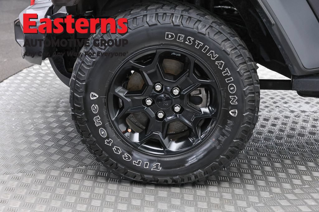 Used 2023 Jeep Wrangler Unlimited w/ Cold Weather Group AWD/4WD image 32