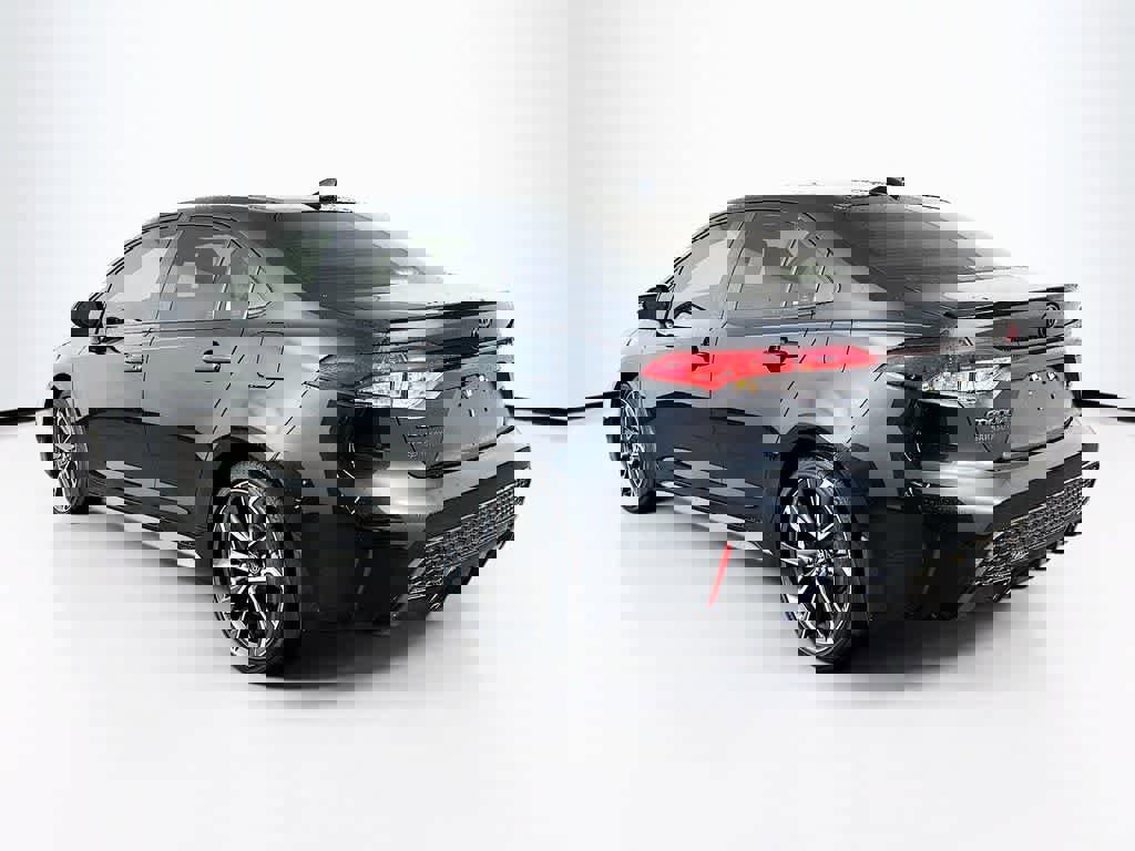 Used 2022 Toyota Corolla SE image 4