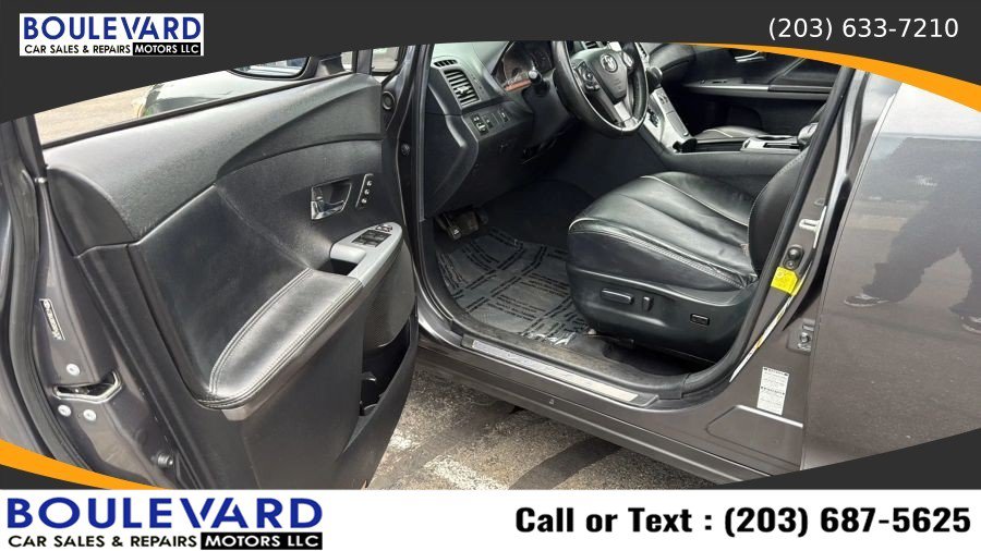 Used 2013 Toyota Venza XLE AWD/4WD image 26