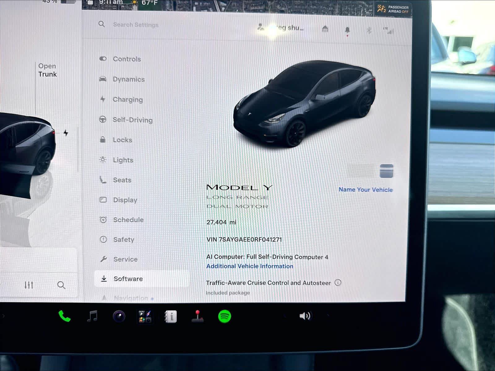 Used 2024 Tesla Model Y Long Range AWD/4WD image 16