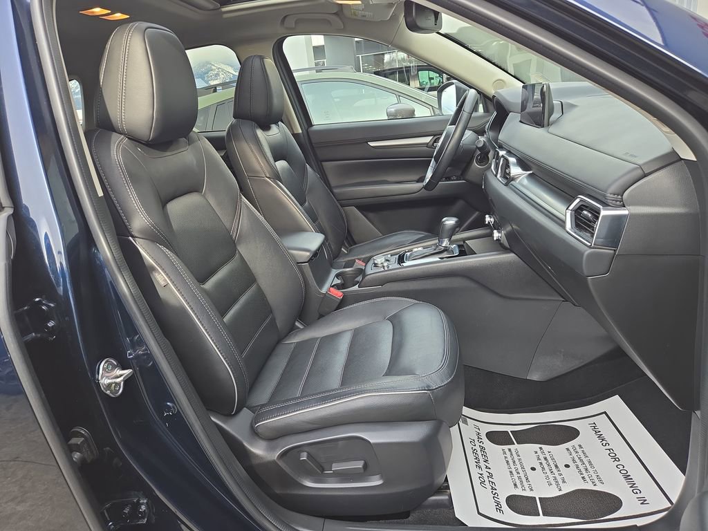 Used 2025 MAZDA CX-5 AWD 2.5 S w/ Preferred Package image 17