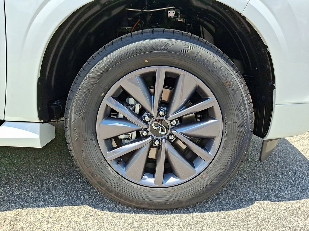 New 2027 INFINITI QX80 Pure AWD/4WD image 5