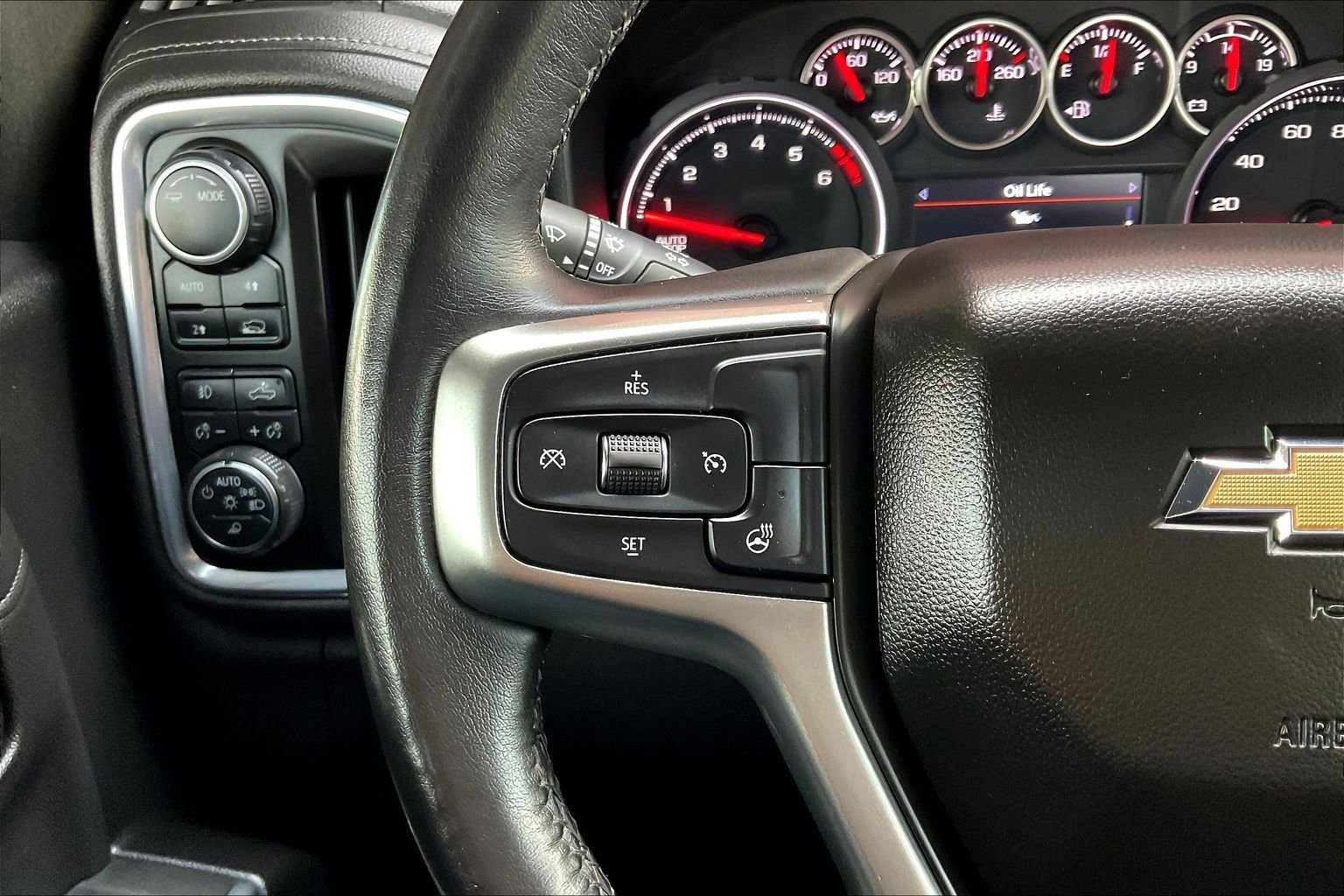 Used 2021 Chevrolet Silverado 1500 LTZ image 10