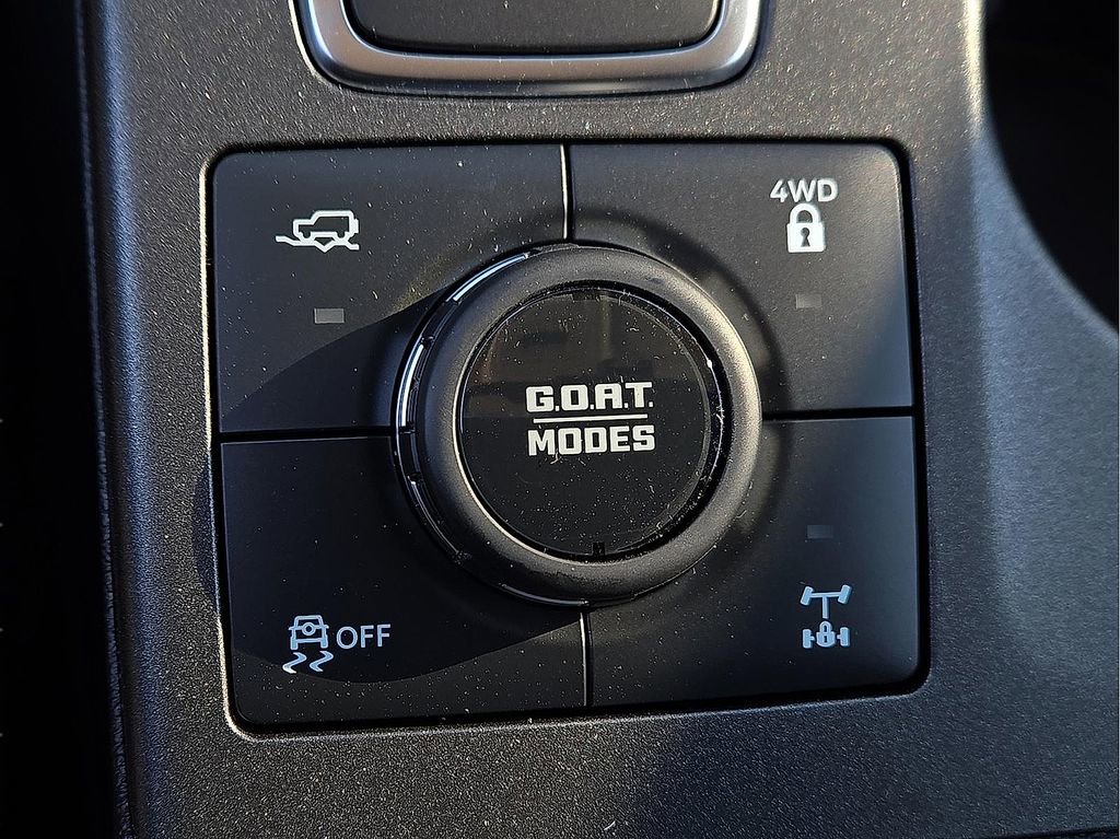 Used 2025 Ford Bronco Sport Outer Banks w/ Sasquatch Outer Banks Package AWD/4WD image 24