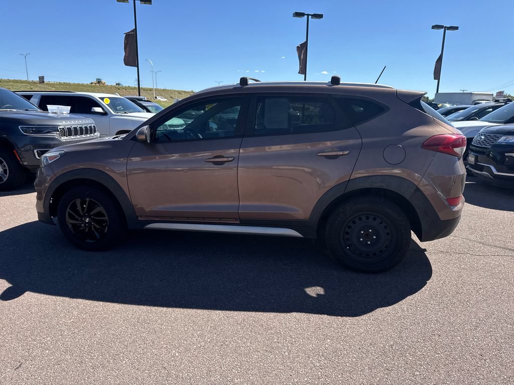 Used 2017 Hyundai Tucson SE w/ SE Popular Package 02 FWD image 8