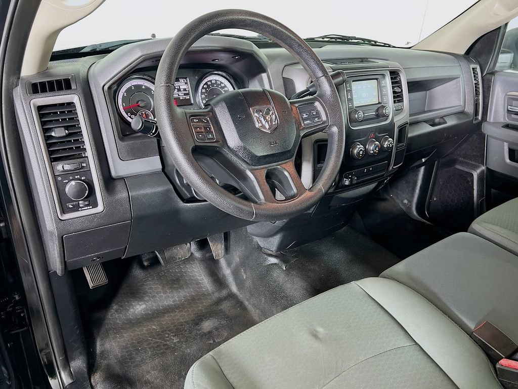 Used 2017 RAM 2500 Tradesman w/ Power & Remote Entry Group RWD image 9
