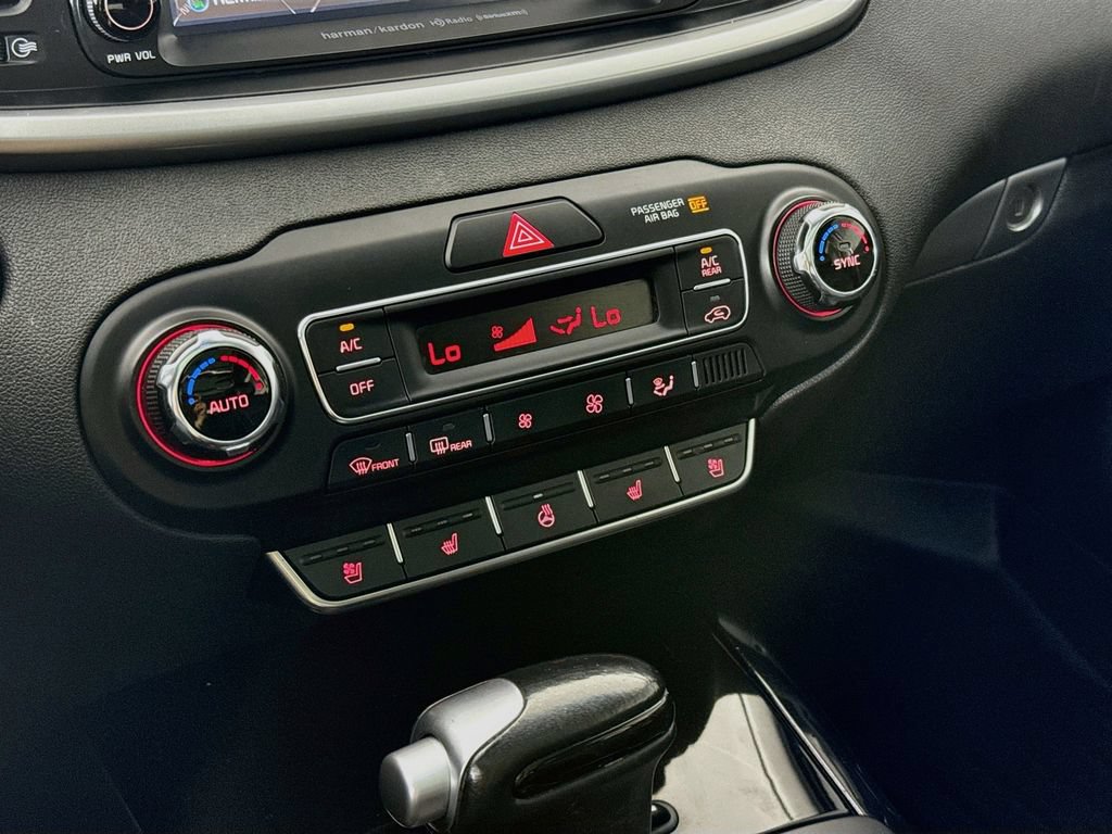 Used 2019 Kia Sorento SX w/ SX Touring Package AWD/4WD image 18