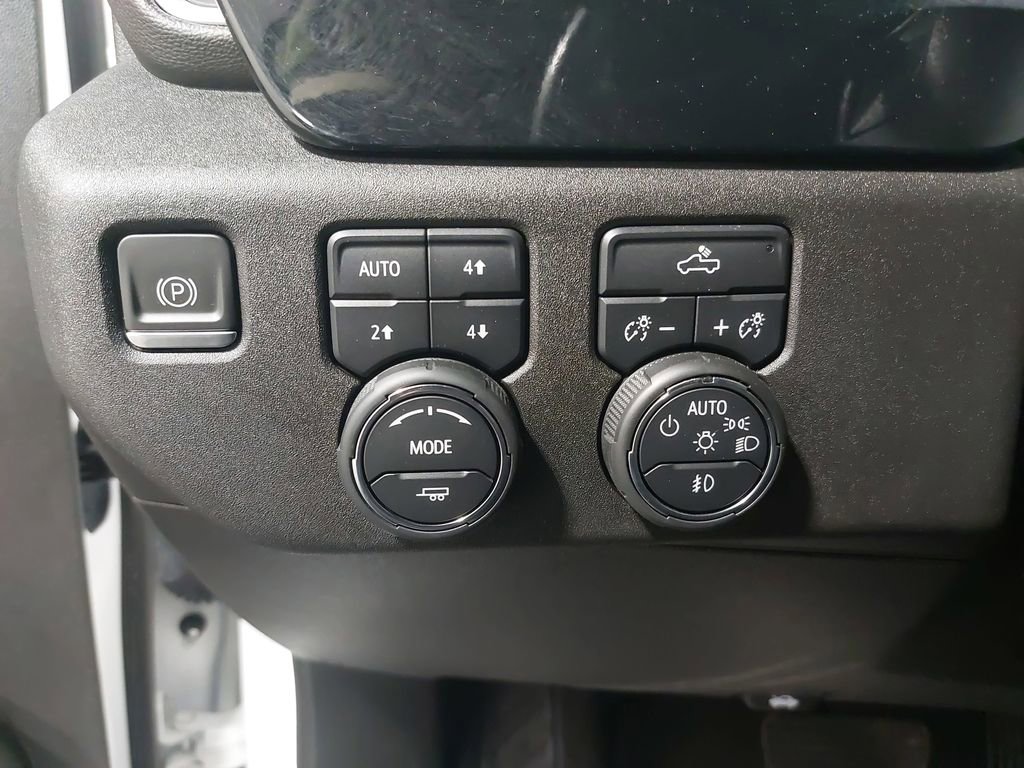 Used 2024 Chevrolet Silverado 1500 RST w/ Z71 Off-Road Package image 25