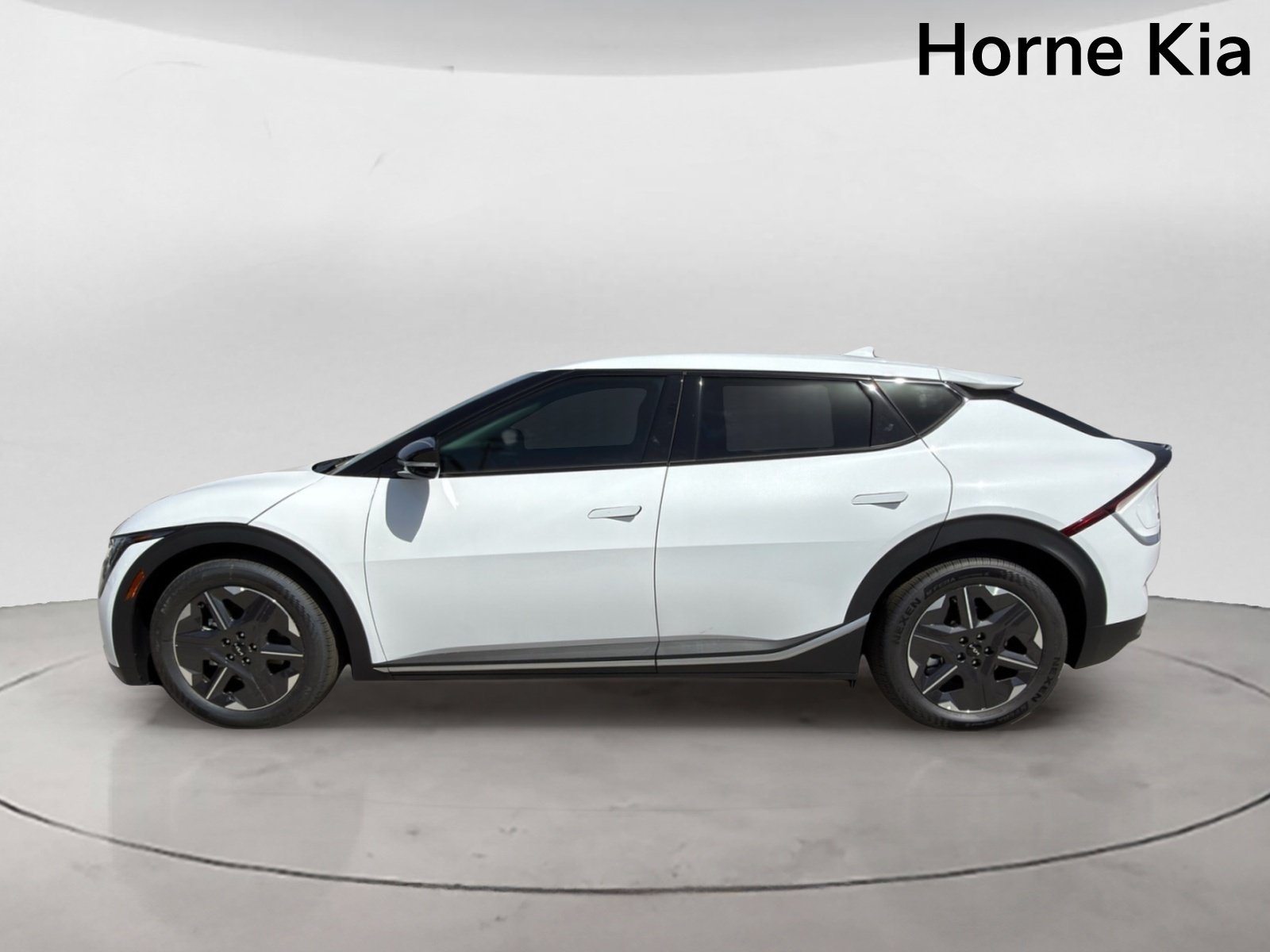 New 2026 Kia EV6 Light RWD image 6
