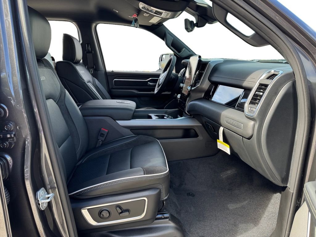 New 2026 RAM 1500 Laramie w/ Night Edition AWD/4WD image 15