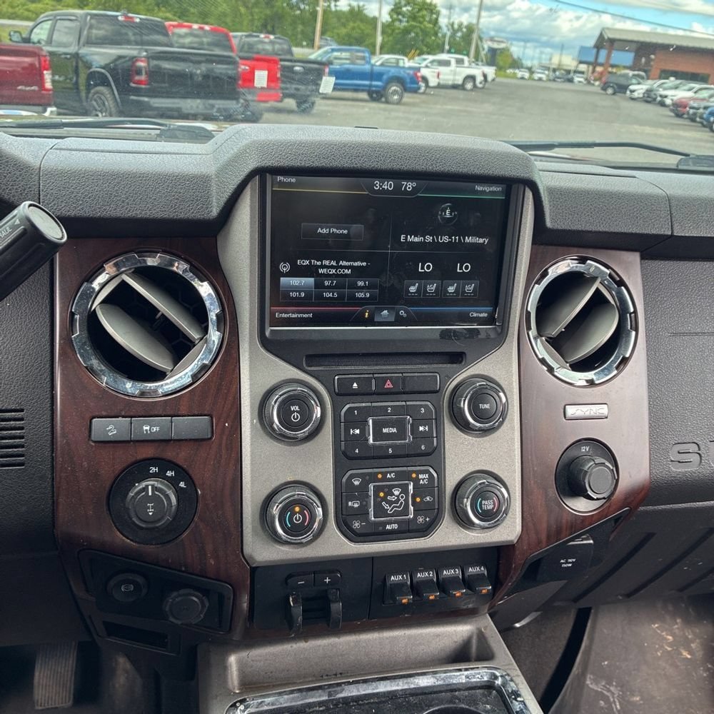 Used 2016 Ford F350 Lariat w/ Lariat Ultimate Package AWD/4WD image 11