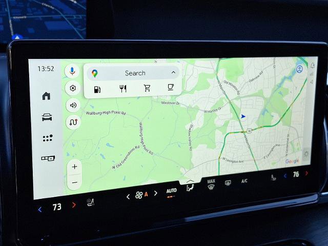 Certified 2025 Ford Expedition Max Platinum image 17