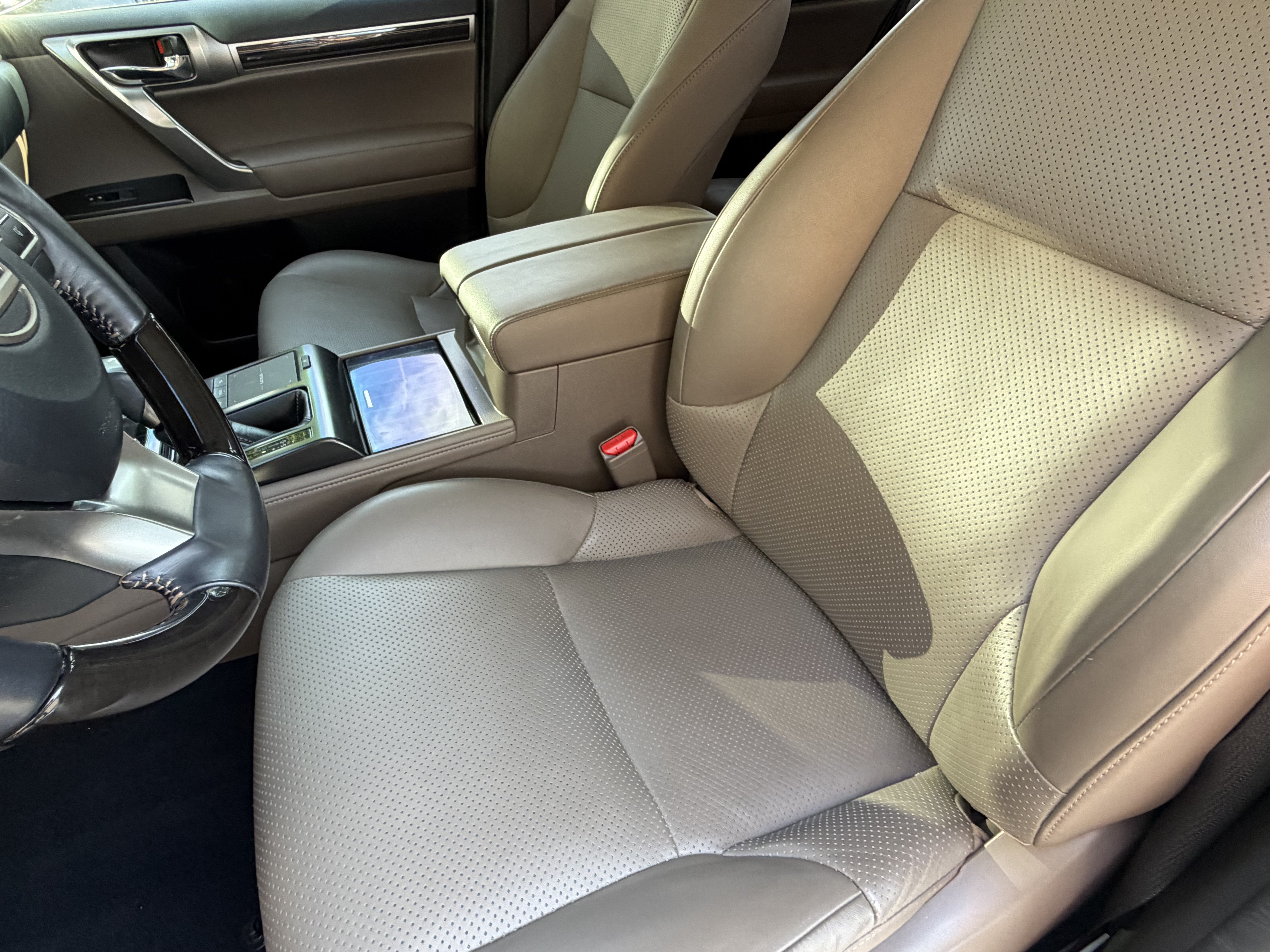 Certified 2023 Lexus GX 460 Luxury w/ Accessory Package AWD/4WD image 54