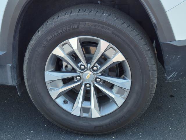 Used 2025 Chevrolet Equinox LT AWD/4WD image 5