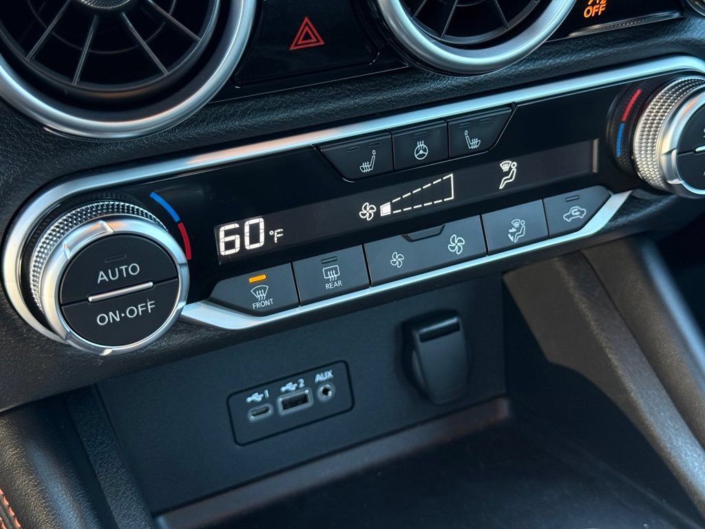 Used 2022 Nissan Sentra SR w/ SR Premium Package FWD image 22